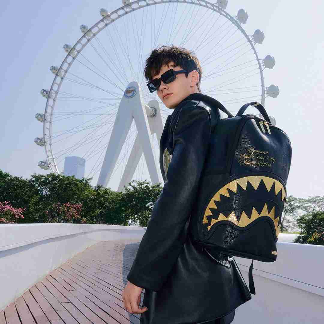 Rucksack Sprayground | Shark Central Gold Dlxsv