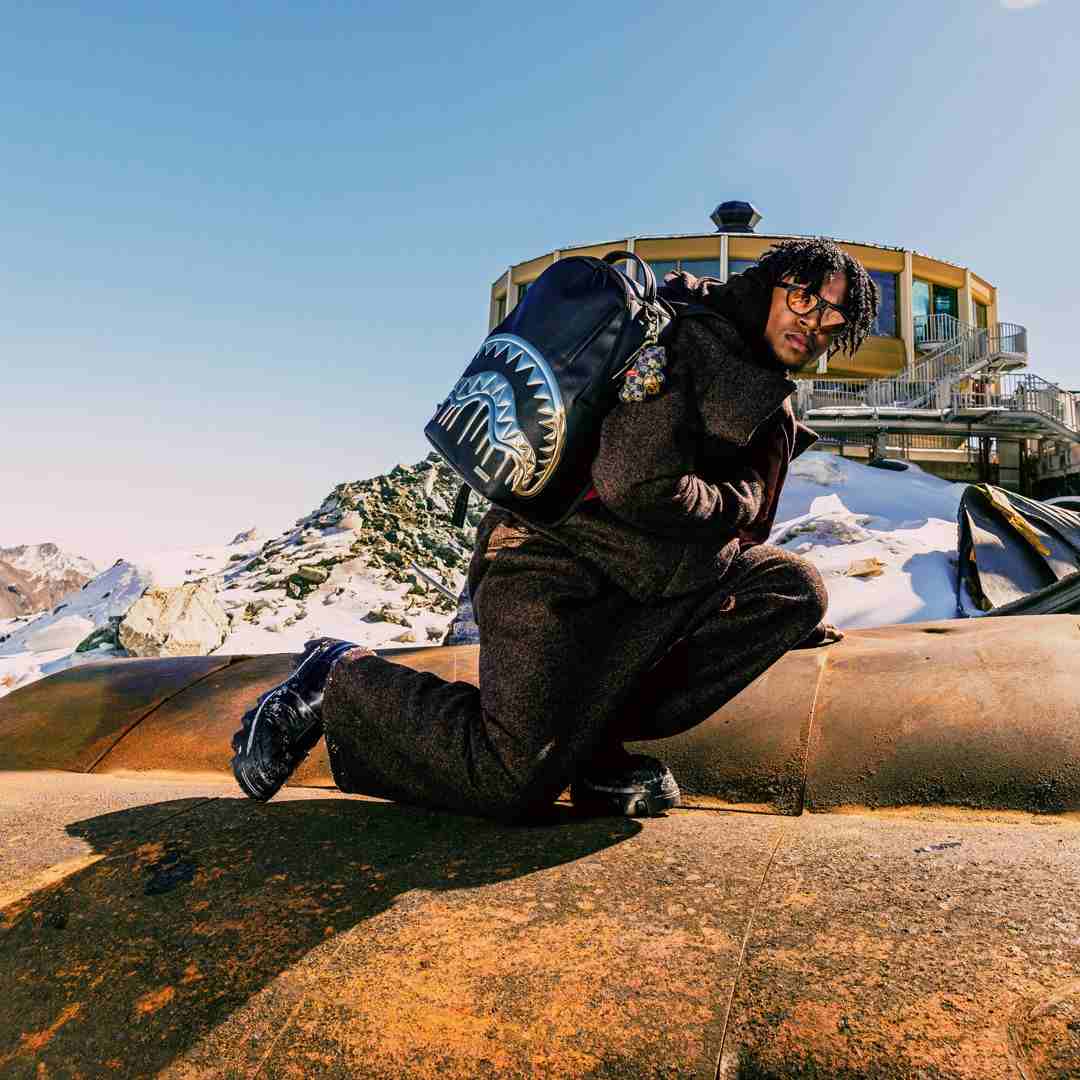 Nahrbtnik Sprayground | Gold And Dangerous 