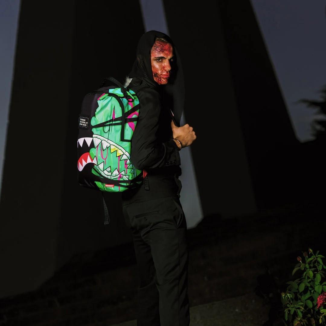 Nahrbtnik Sprayground | Halloween Shark Central Drippy Split