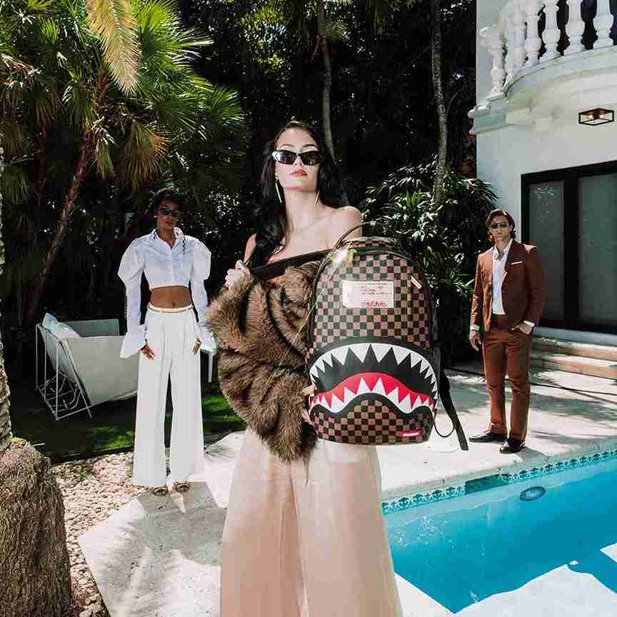 Nahrbtnik Sprayground | Sharks In Paris Lost and Found