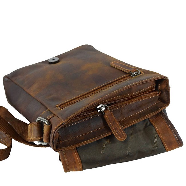 Leather shoulder bag Green Wood | Adam